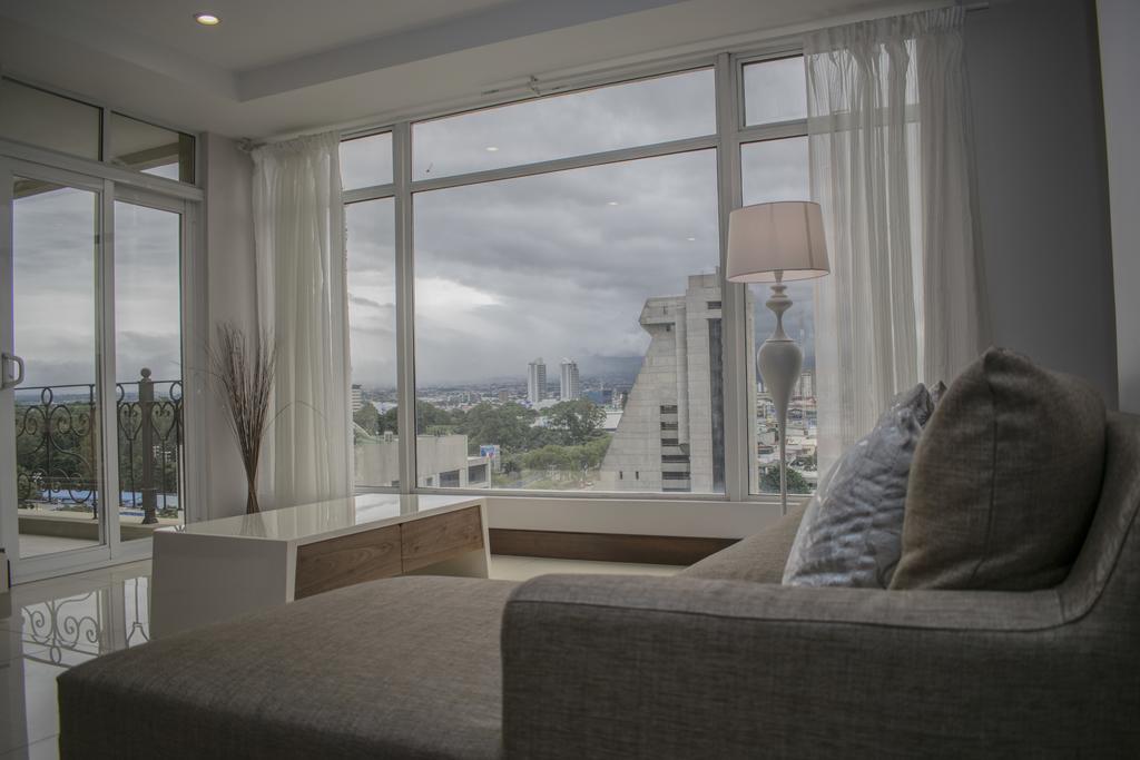 Torres Del Lago Suites And Apartments San Jose  Exterior photo