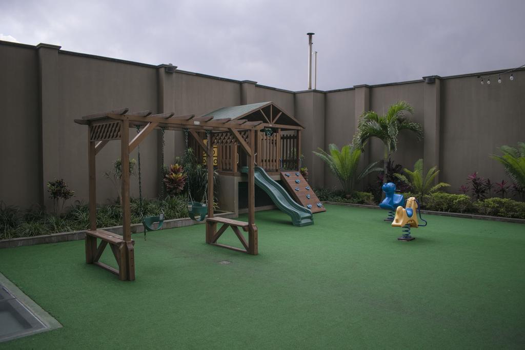 Torres Del Lago Suites And Apartments San Jose  Exterior photo