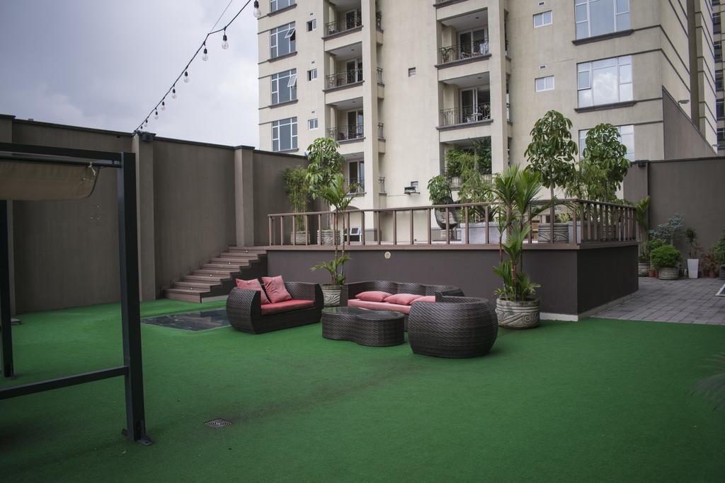 Torres Del Lago Suites And Apartments San Jose  Exterior photo