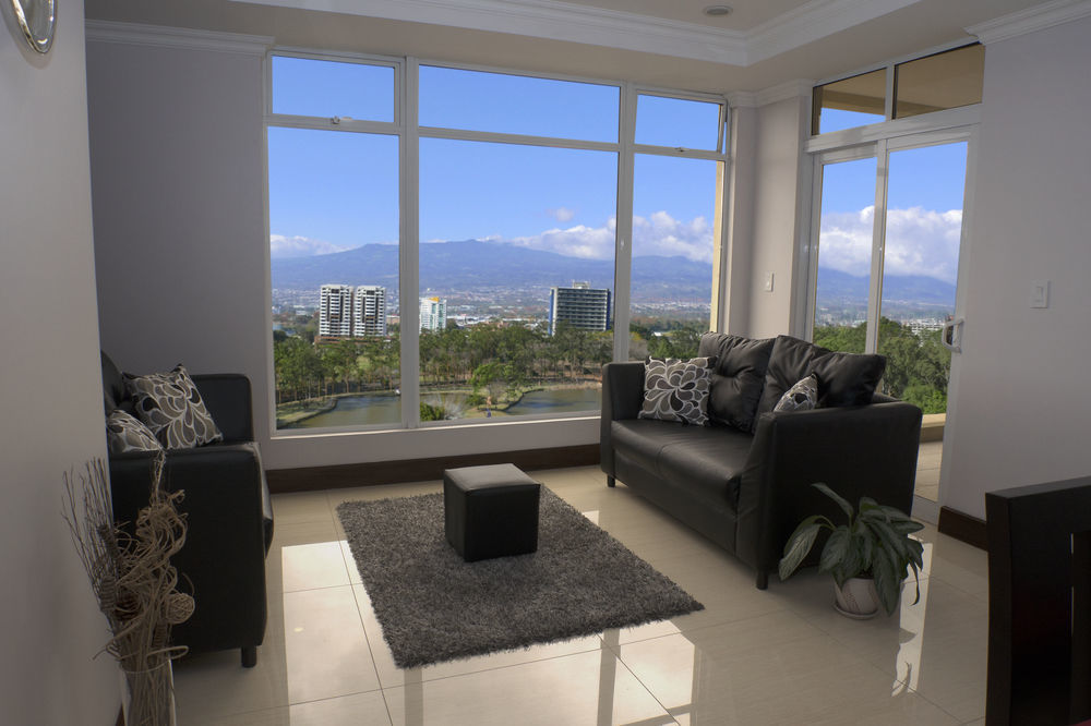 Torres Del Lago Suites And Apartments San Jose  Exterior photo