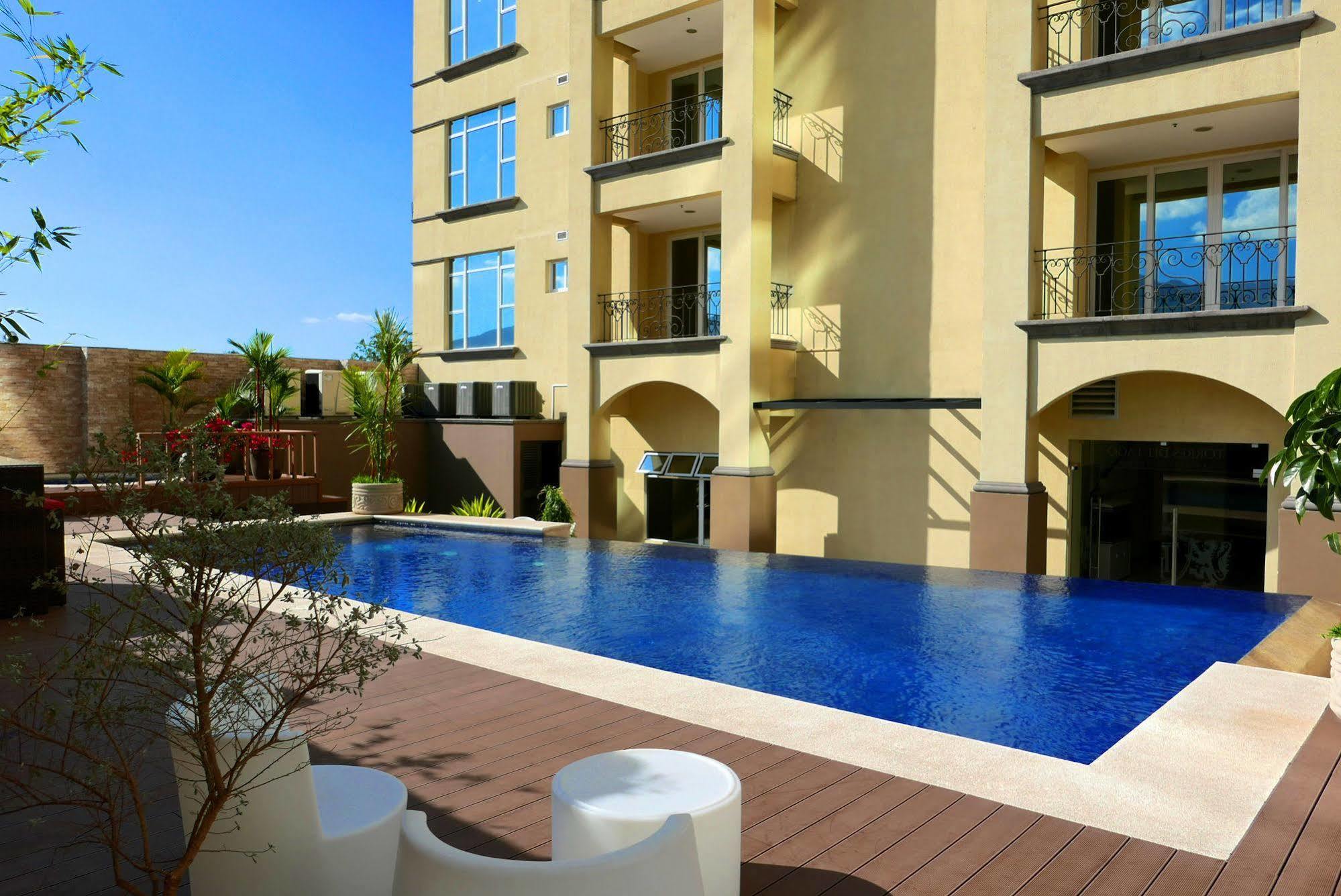 Torres Del Lago Suites And Apartments San Jose  Exterior photo